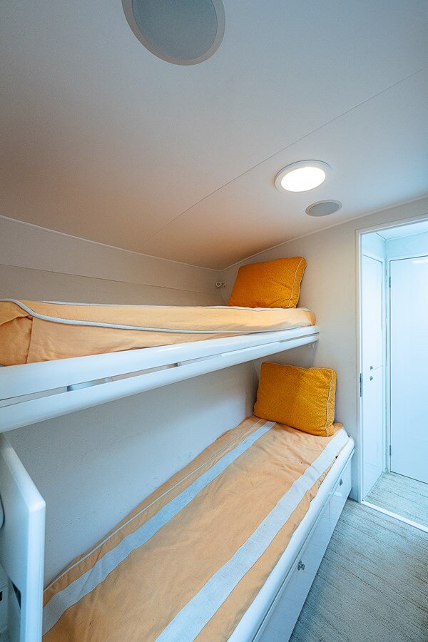 1998-american-custom-yachts-65-ea8d0e