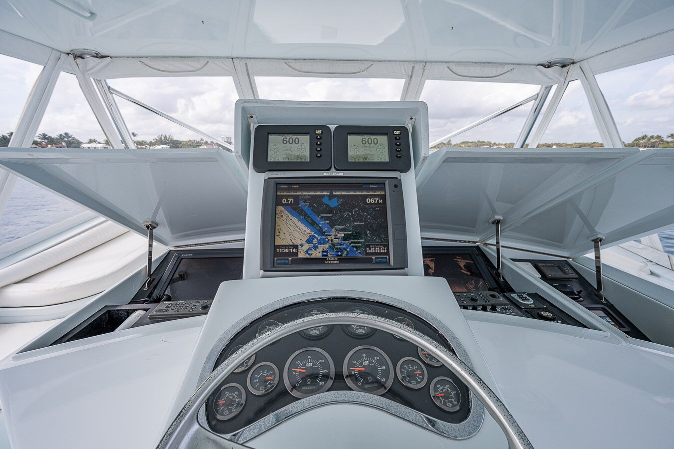 1998-american-custom-yachts-65-ea8d0e