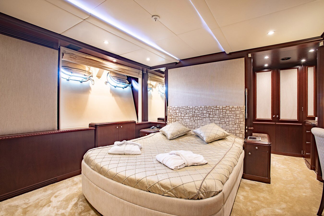 1998 BENETTI 170' 1