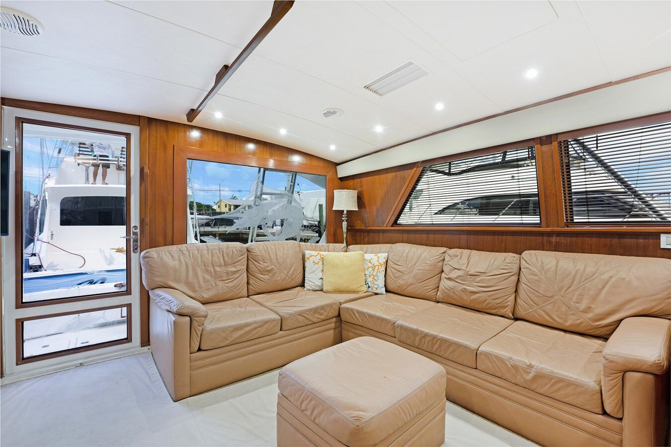 1998-bertram-60-c10317