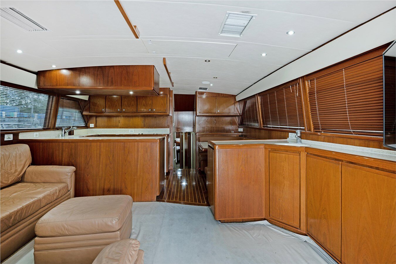 1998-bertram-60-c10317