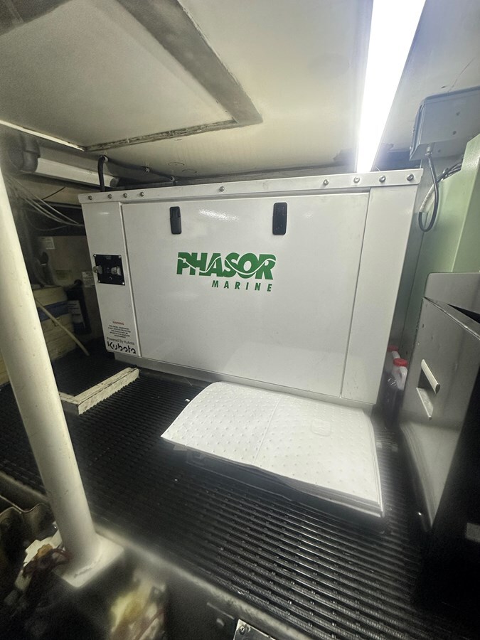 1998-bertram-60-9ec557