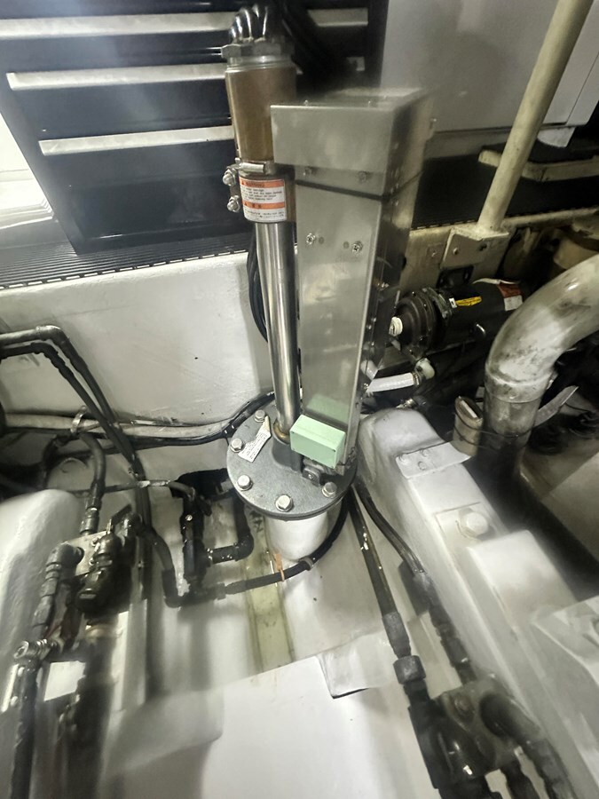 1998-bertram-60-9ec557