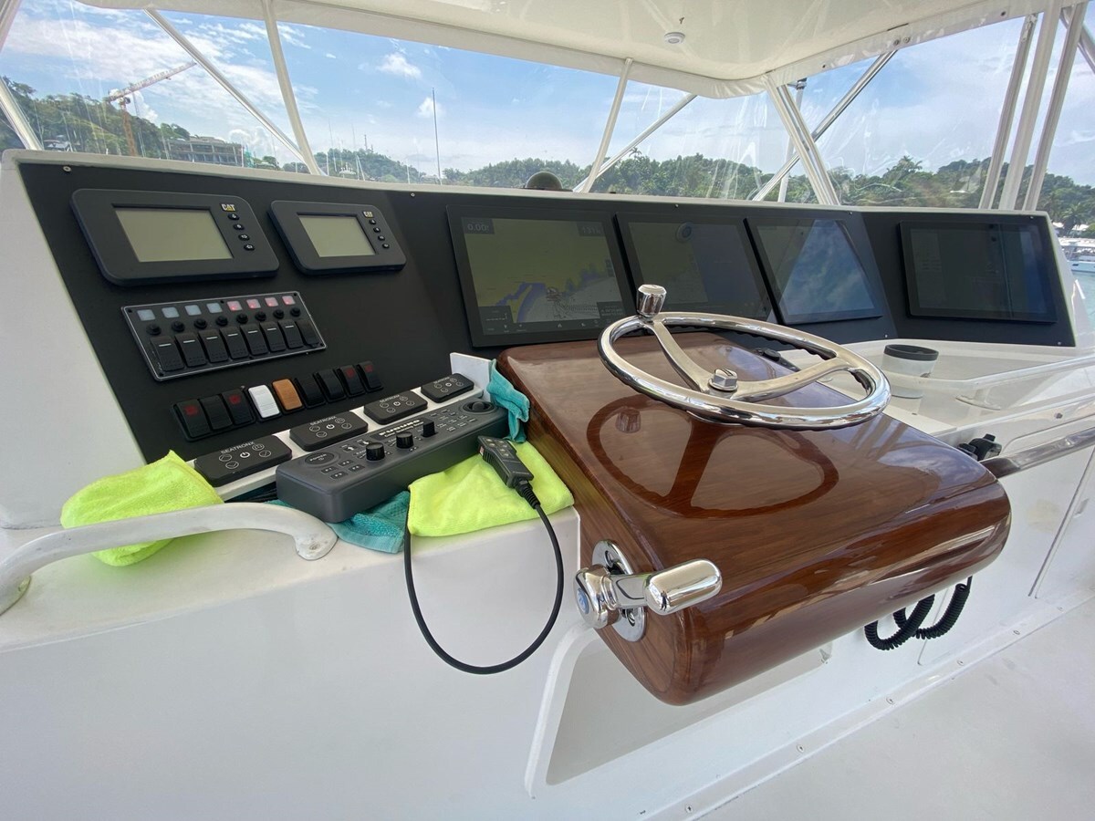 1998-bertram-60-9ec557