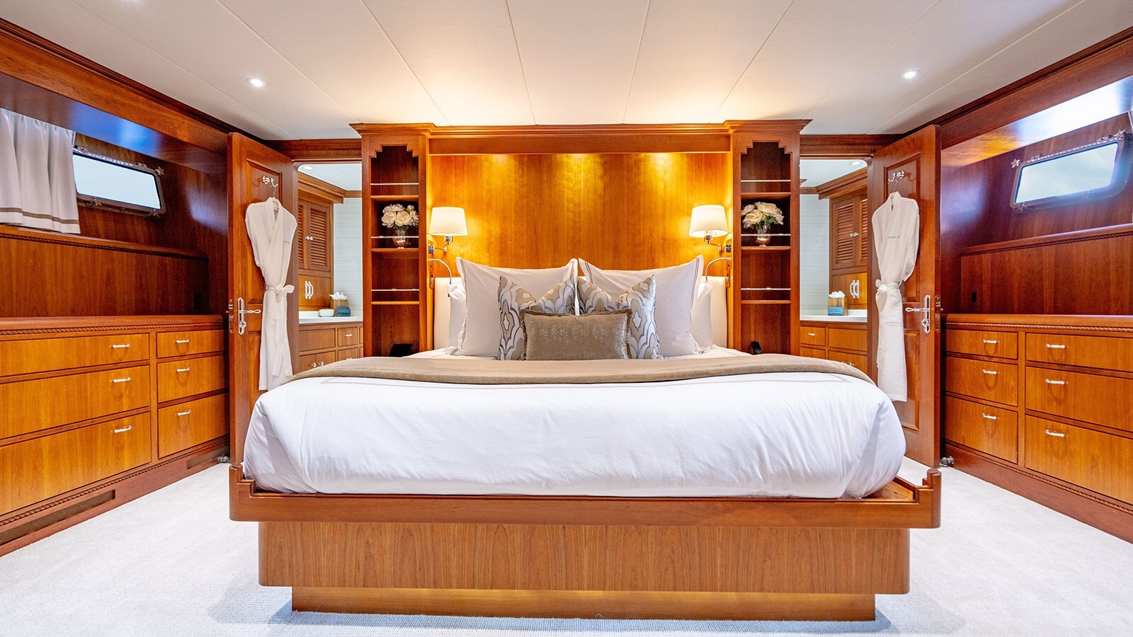 1998-burger-boat-company-107-4-99a56b