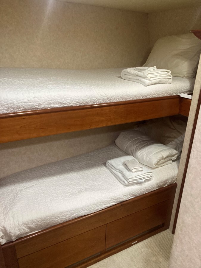 1998-burger-boat-company-107-4-99a56b