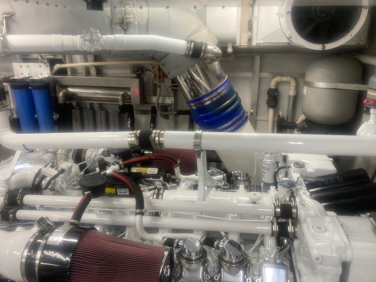 1998-burger-boat-company-107-4-99a56b