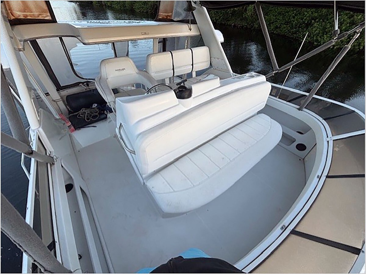 1998-carver-40-1-13a226