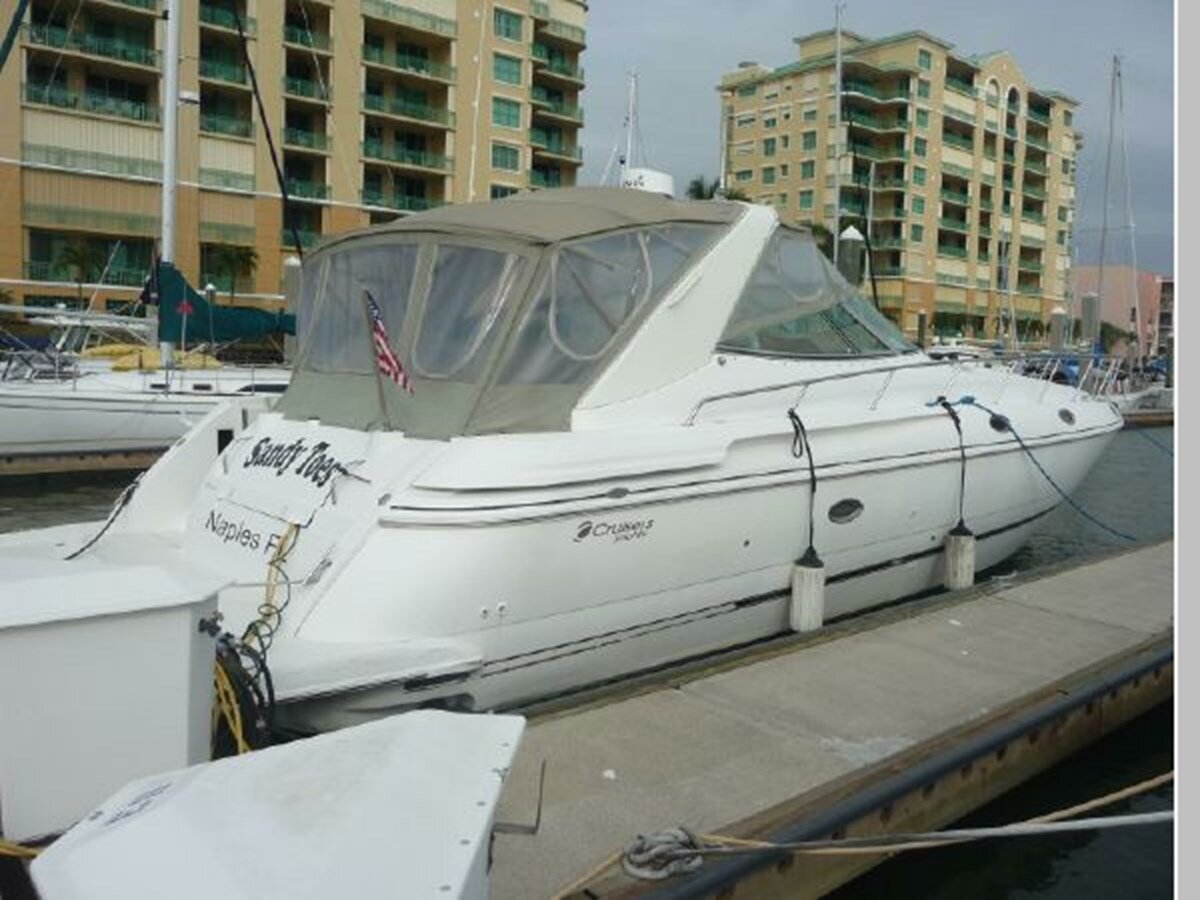 1998-cruisers-yachts-42-b811a9