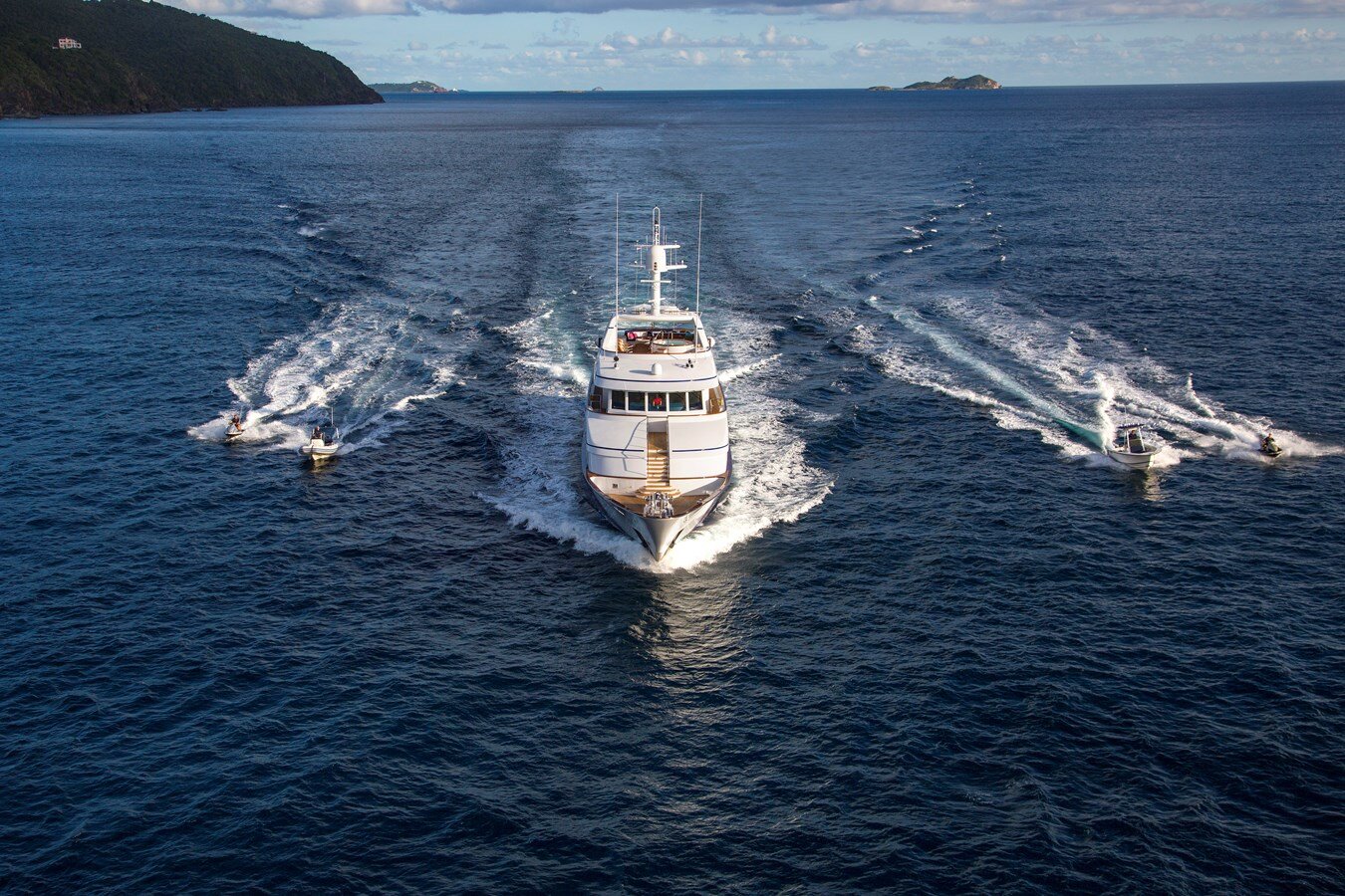 1998 FEADSHIP 161'