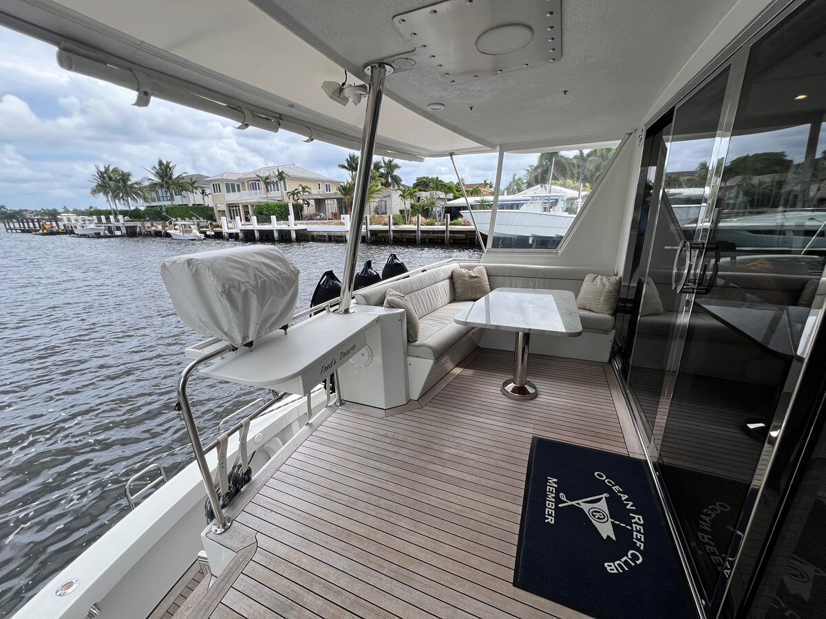 1998-hatteras-70-50fb52