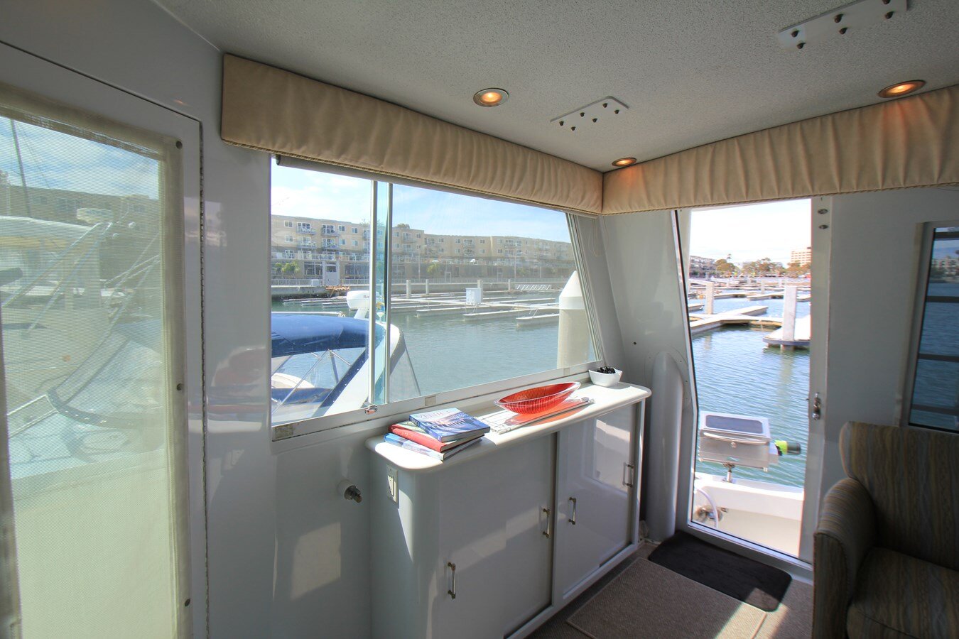 1998-hatteras-74-20cb63