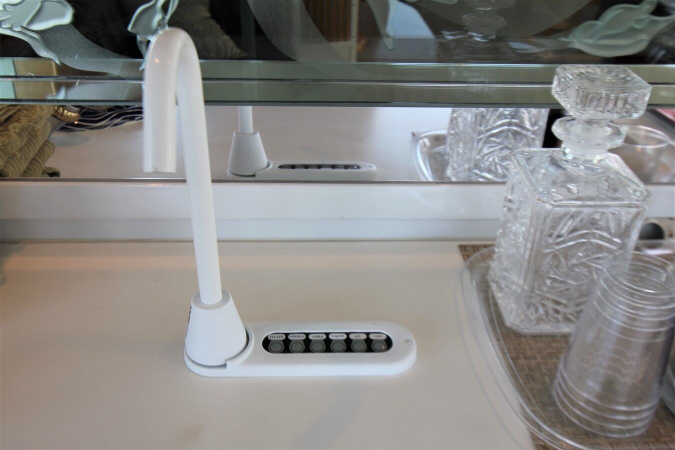 1998-hatteras-74-20cb63