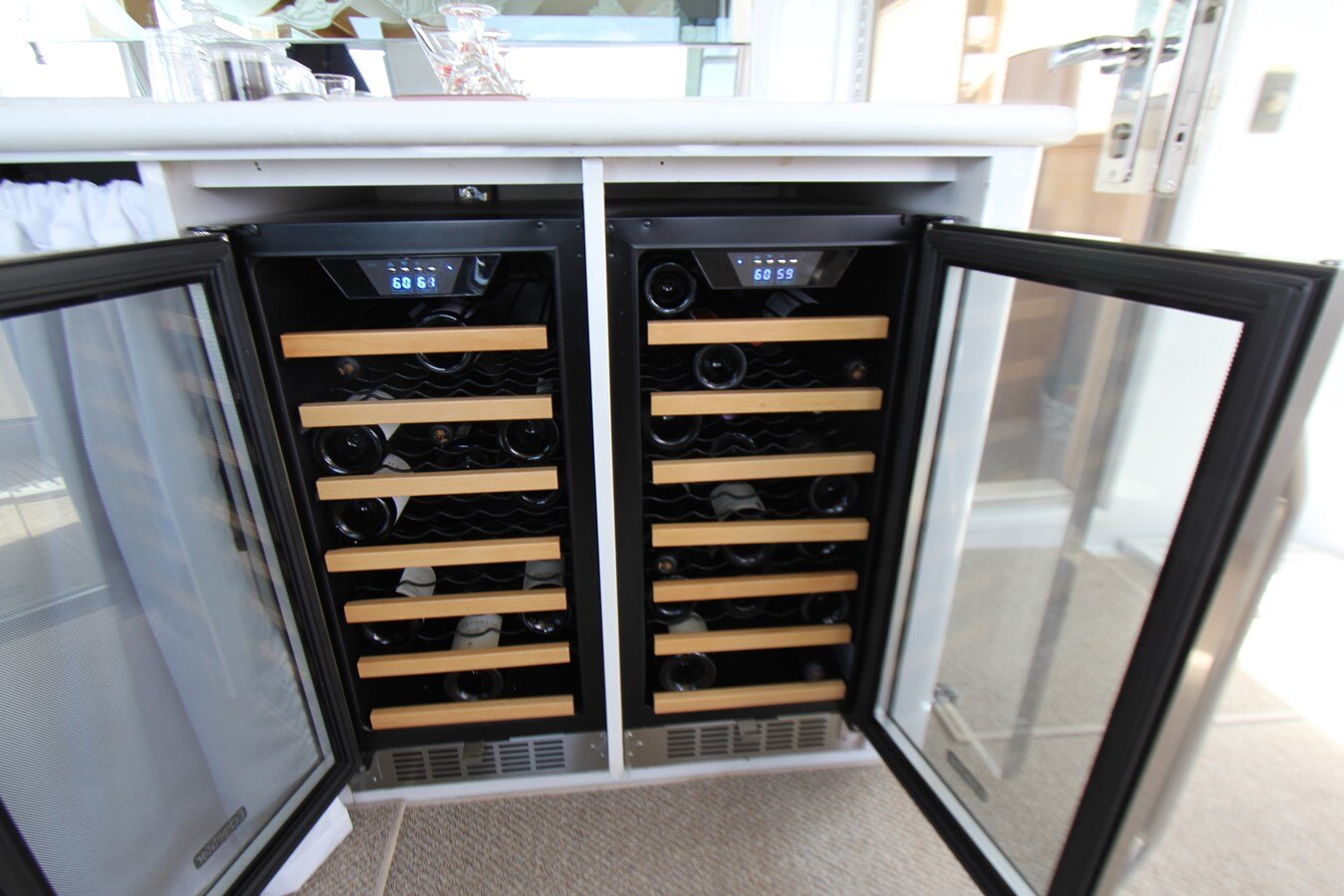 1998-hatteras-74-20cb63