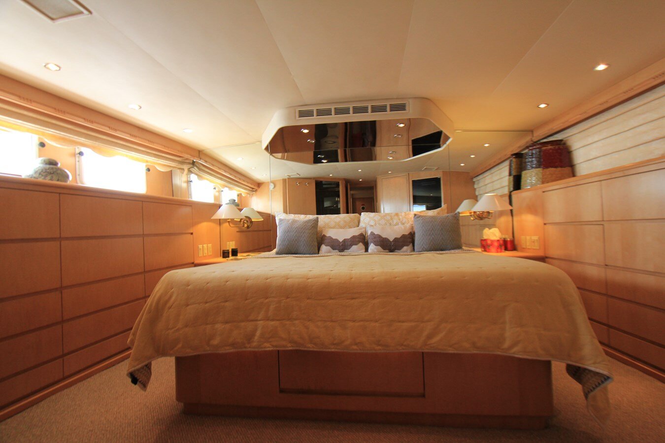 1998-hatteras-74-20cb63