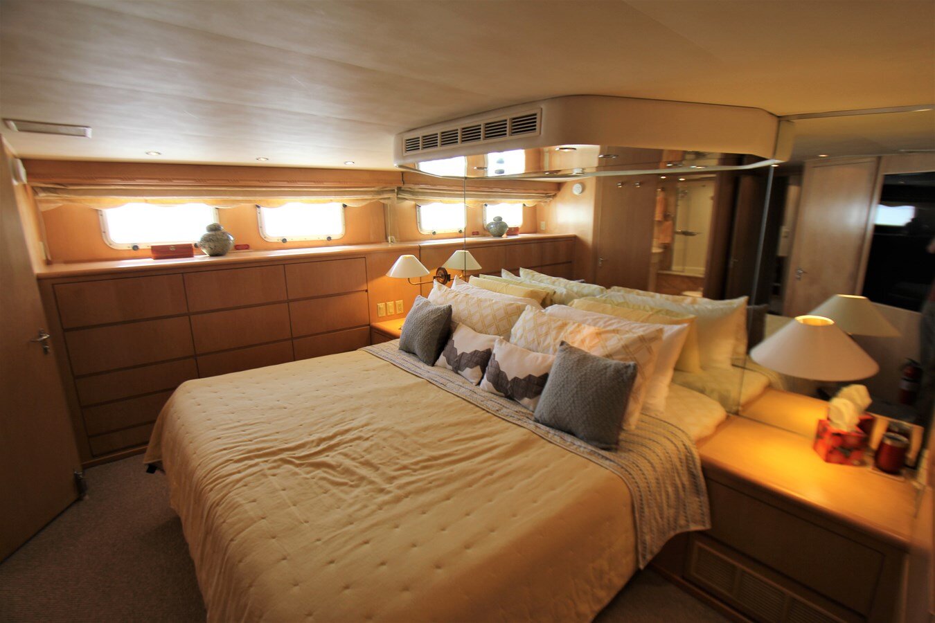 1998-hatteras-74-20cb63