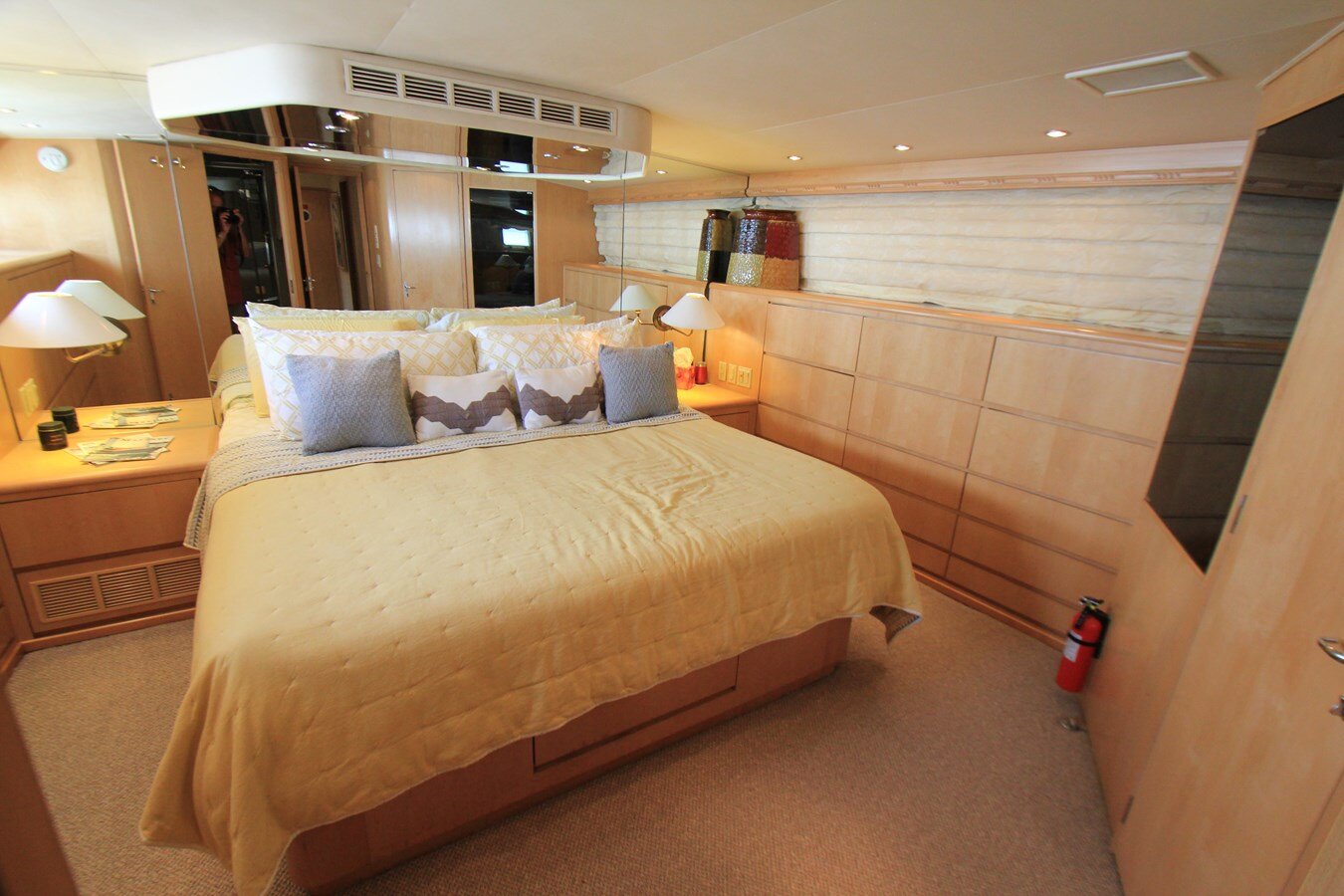 1998-hatteras-74-20cb63