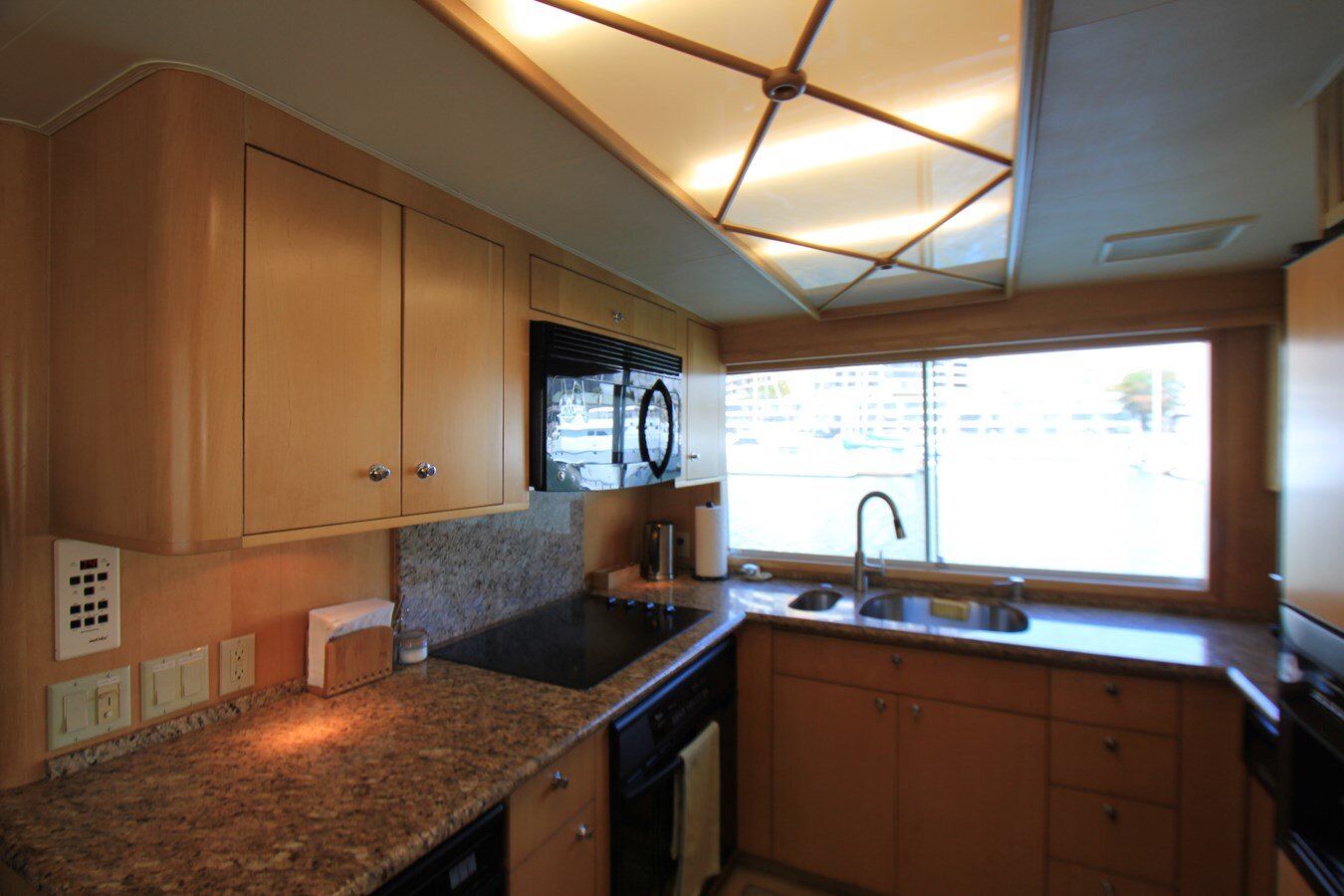 1998-hatteras-74-20cb63