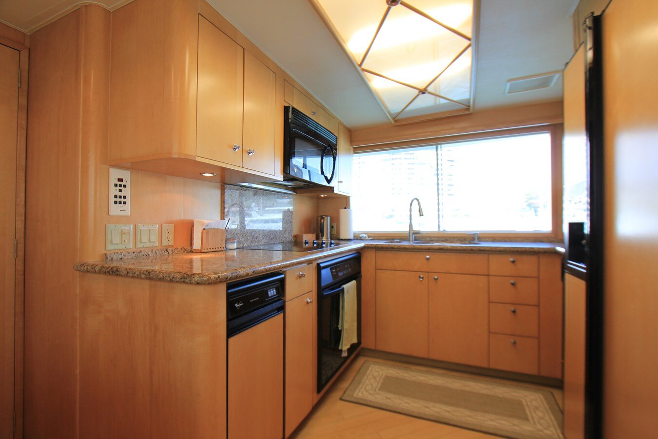 1998-hatteras-74-20cb63