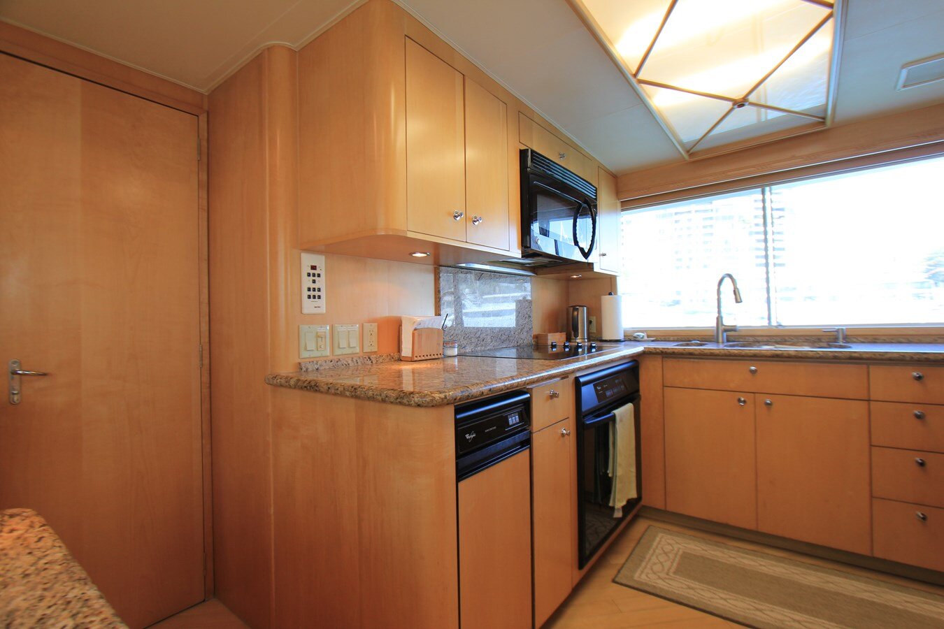 1998-hatteras-74-20cb63