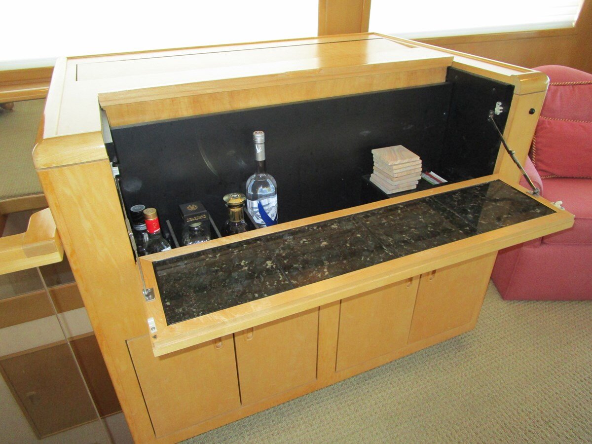 1998-hatteras-74-c9e6f4