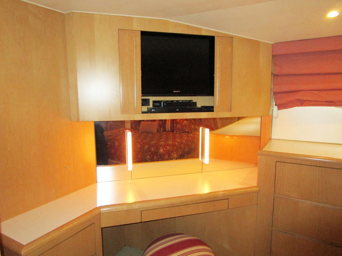 1998-hatteras-74-c9e6f4