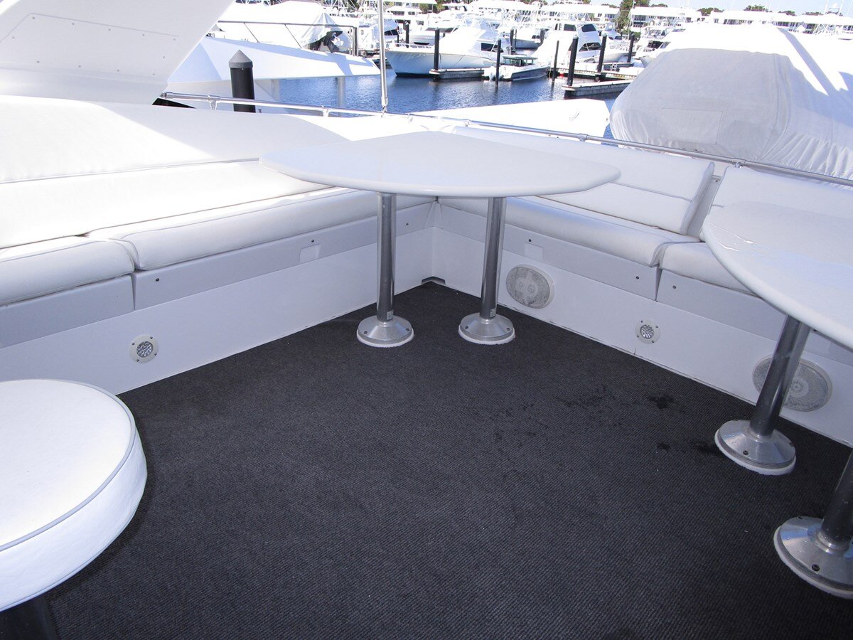 1998-hatteras-74-c9e6f4