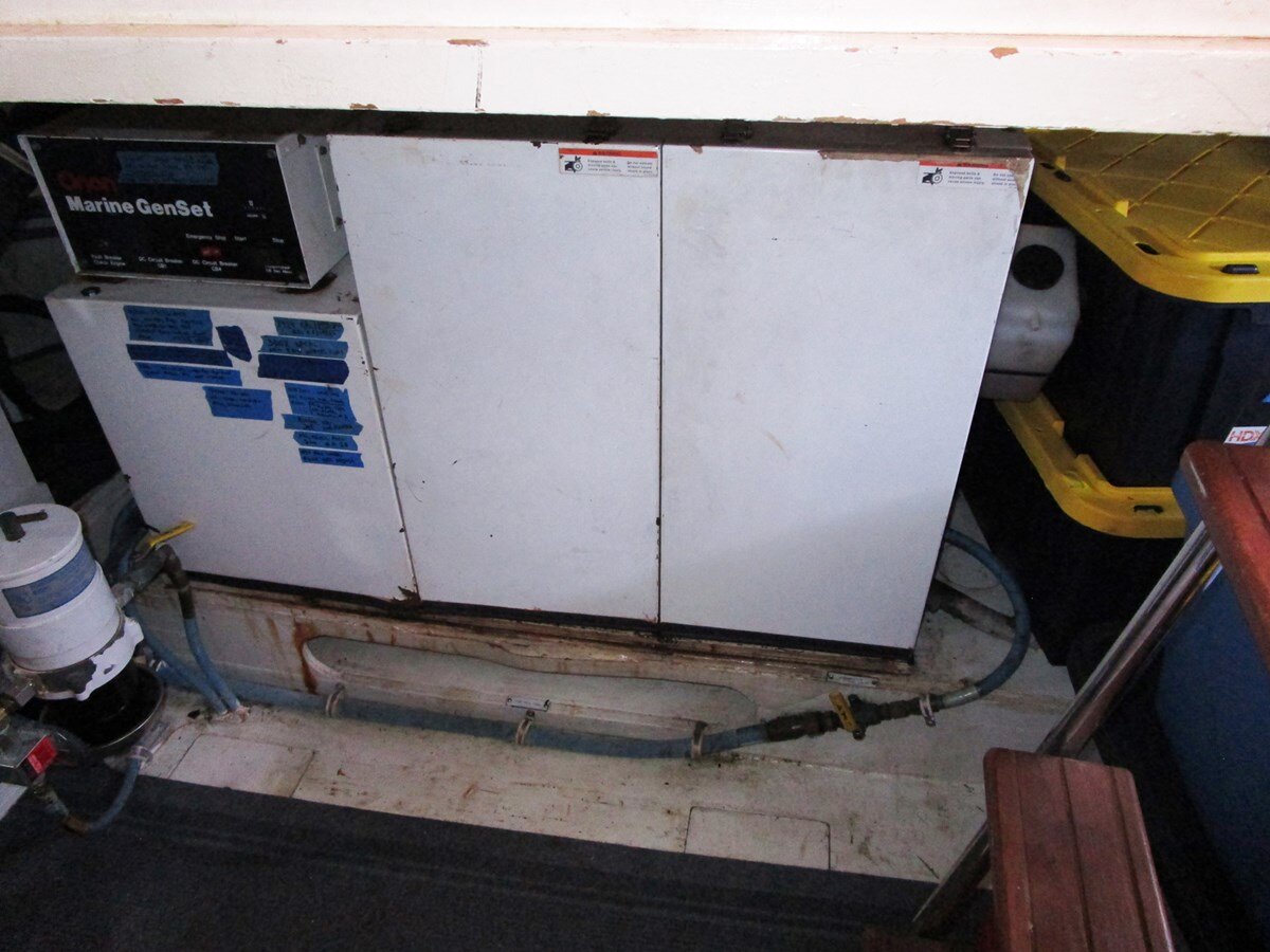 1998-hatteras-74-c9e6f4