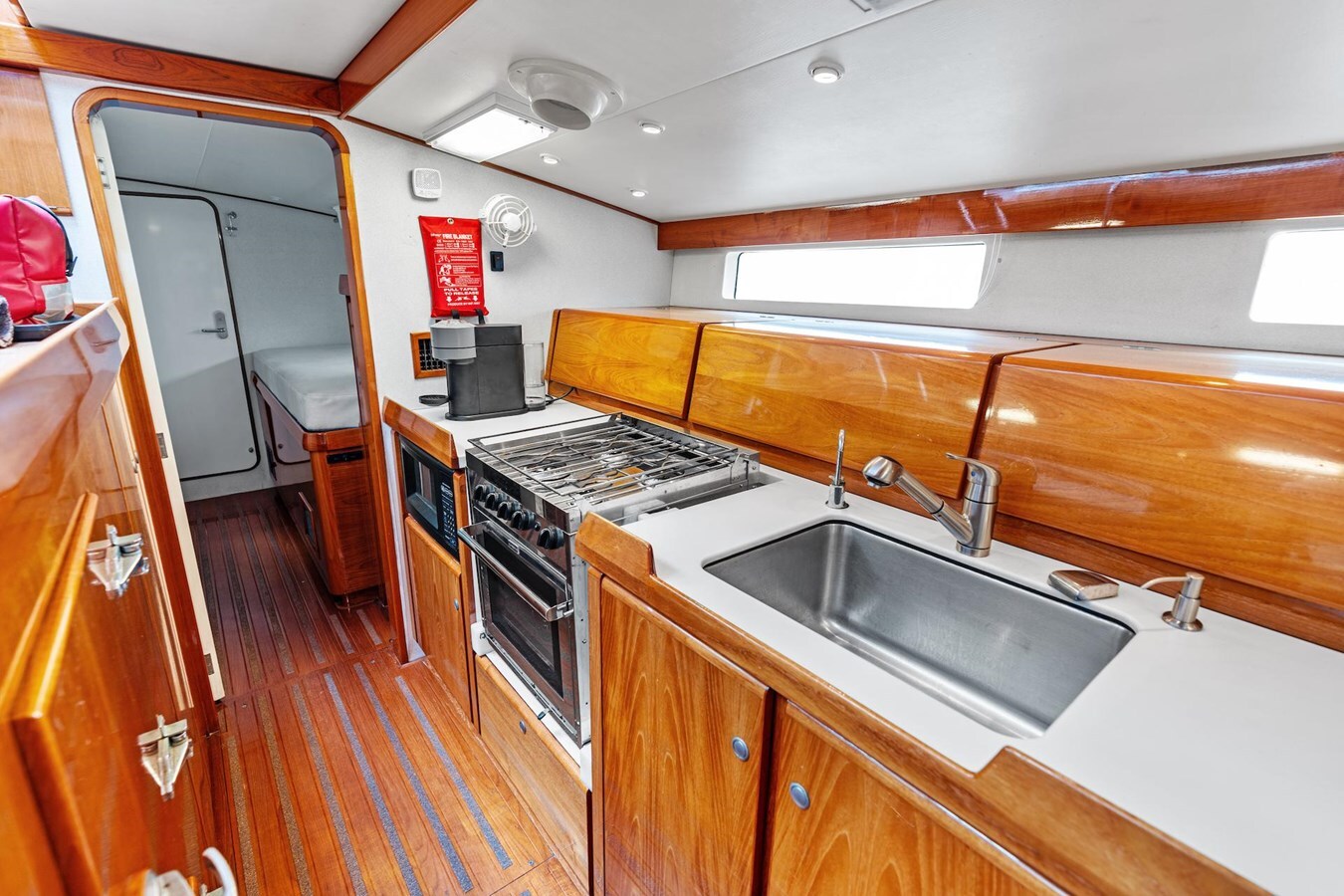 1998-kelly-archer-84-8323a6