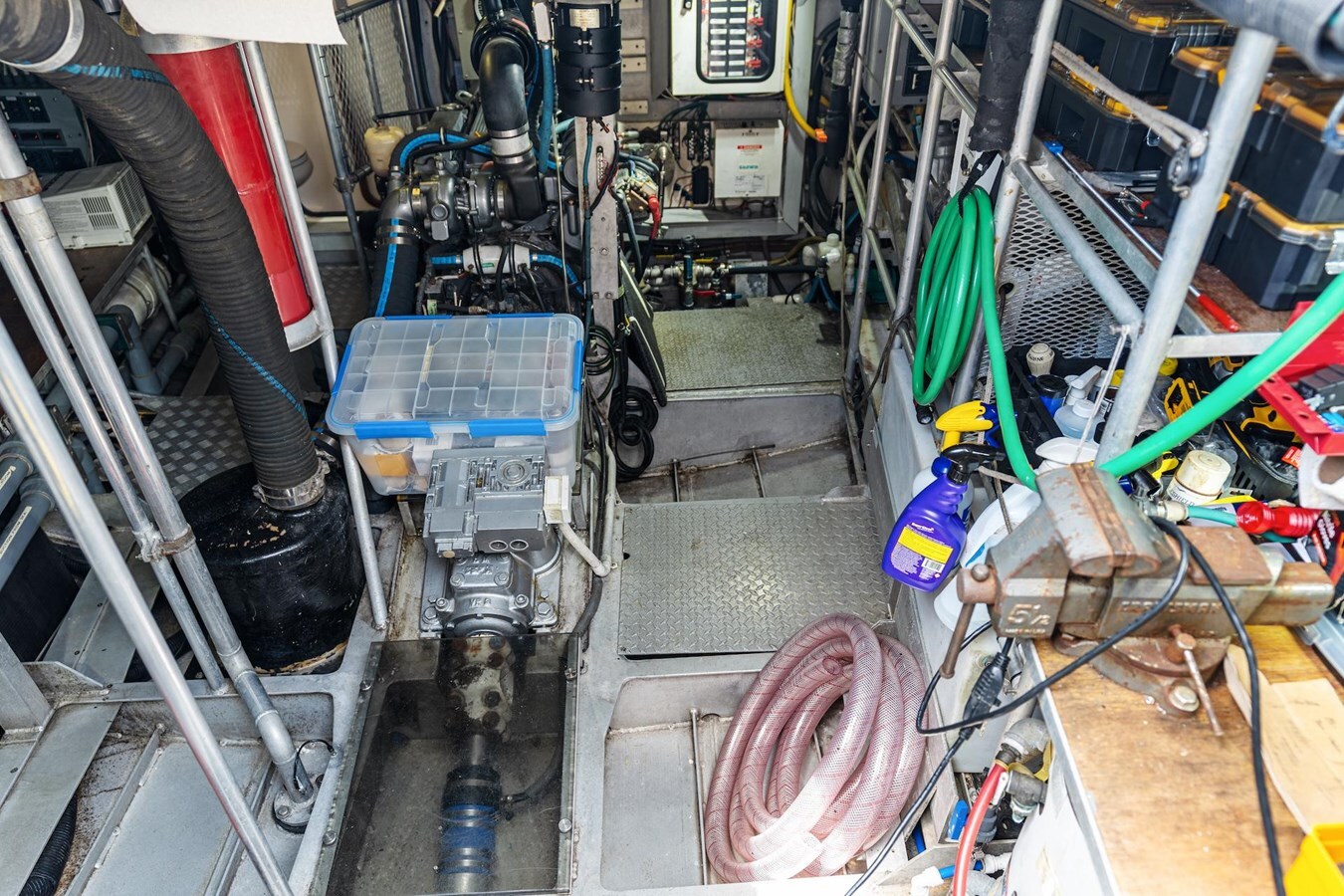 1998-kelly-archer-84-8323a6