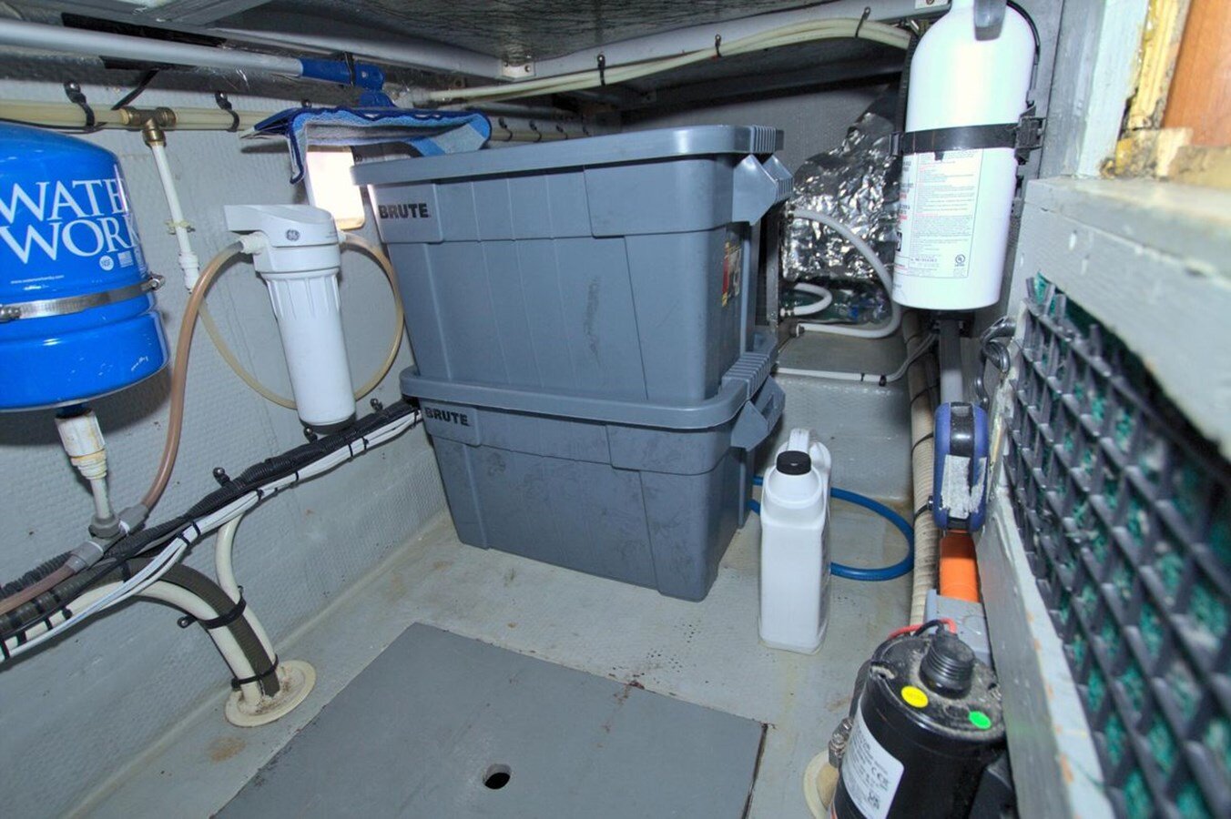 1998-luhrs-36-cace3a