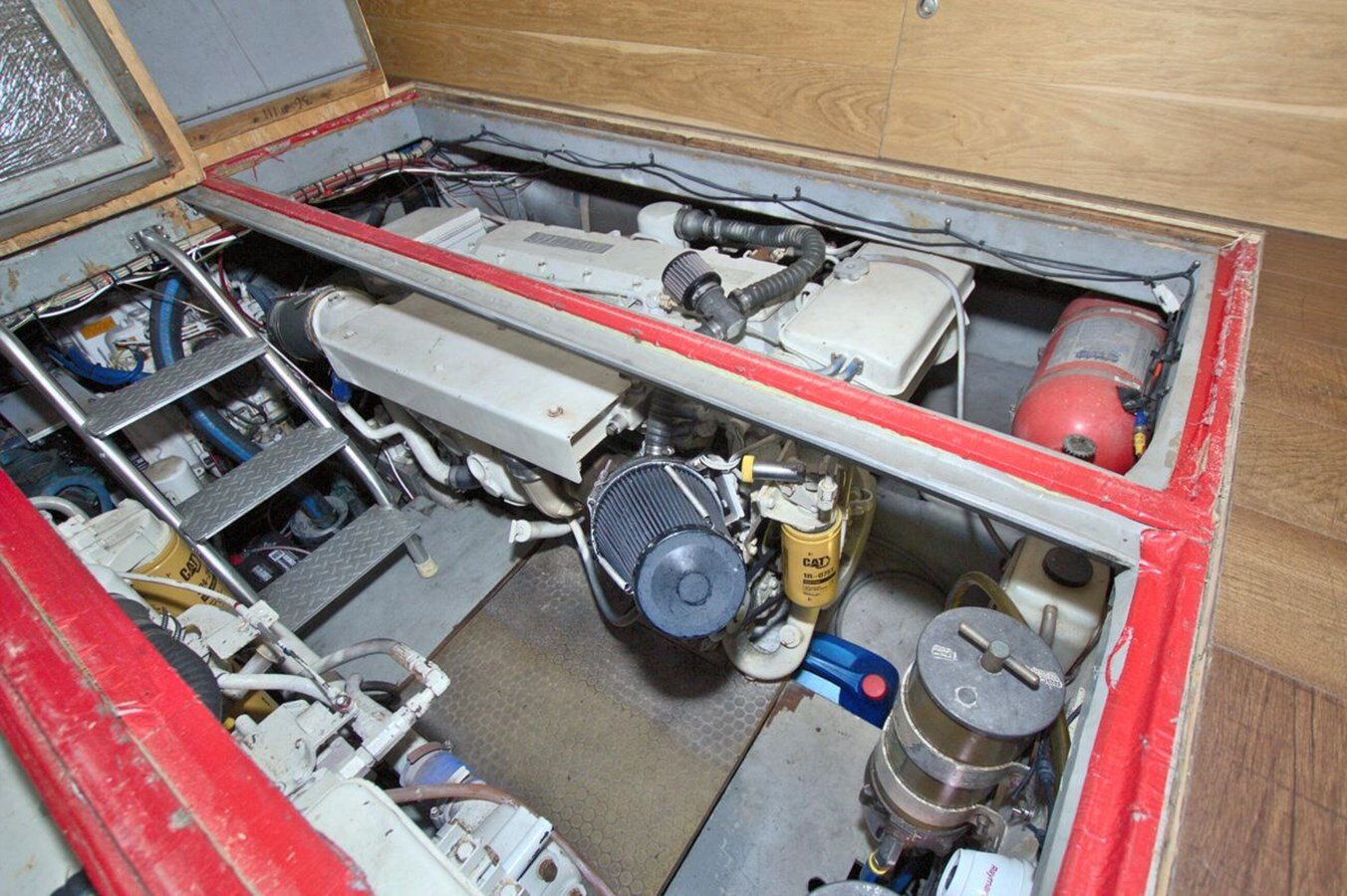 1998-luhrs-36-cace3a