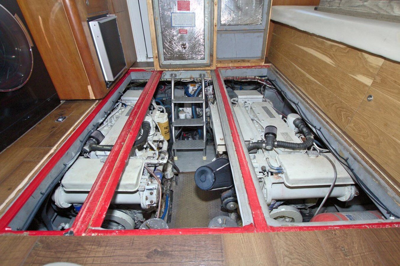 1998-luhrs-36-cace3a