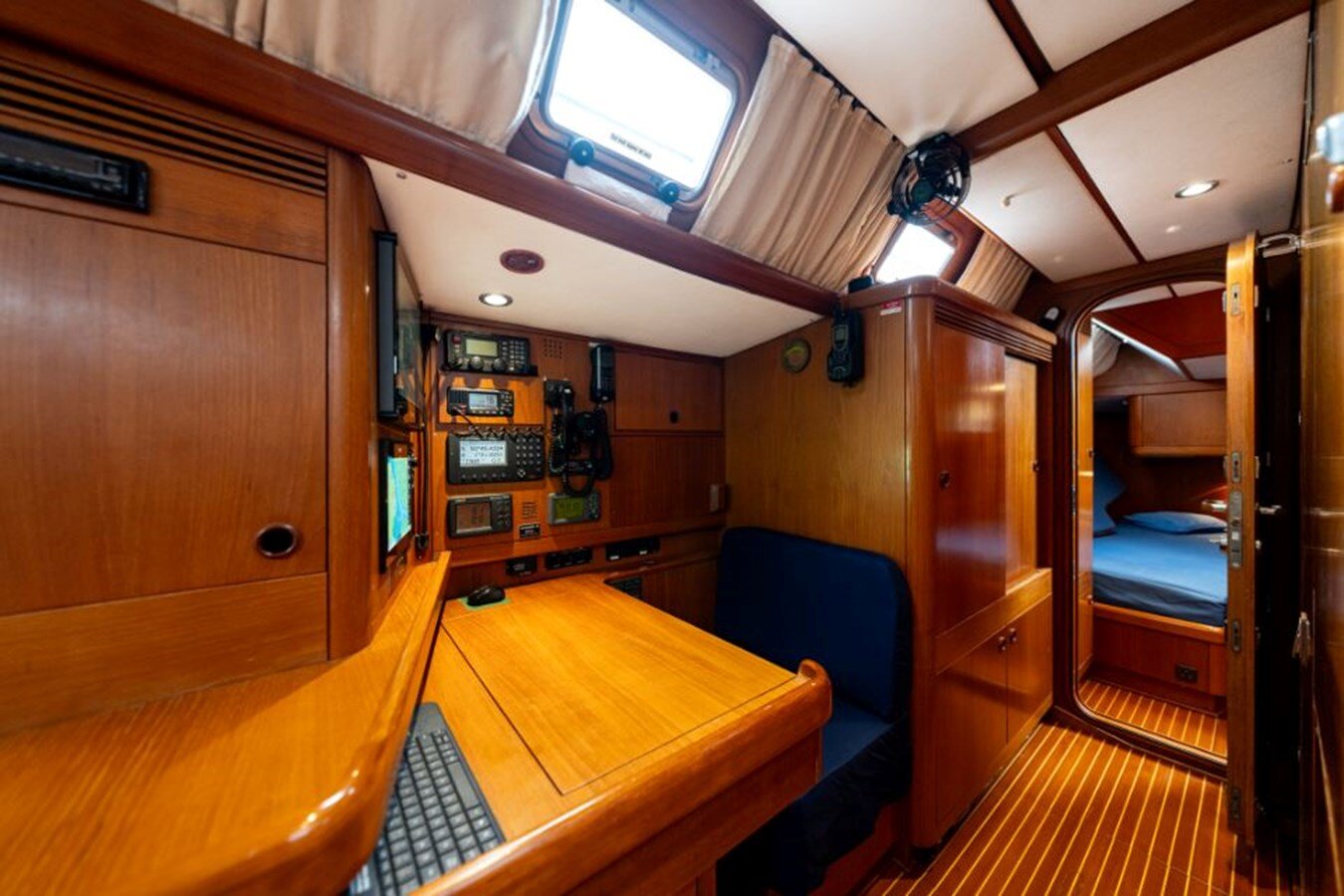 1998-nautor-swan-57-6-3ac73d