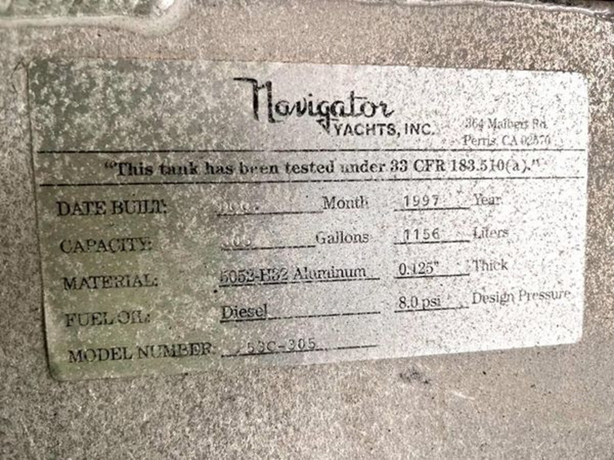 1998-navigator-53-59c4ff