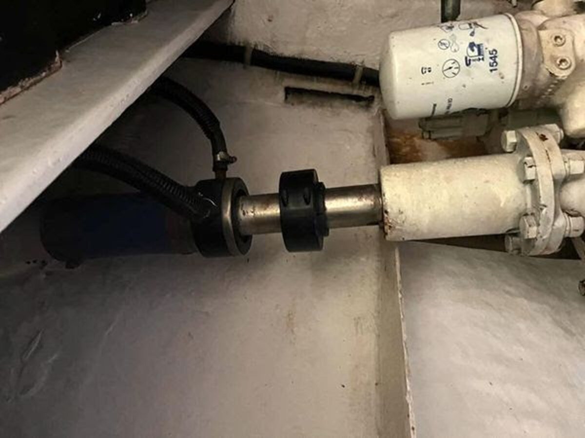 1998-navigator-53-59c4ff