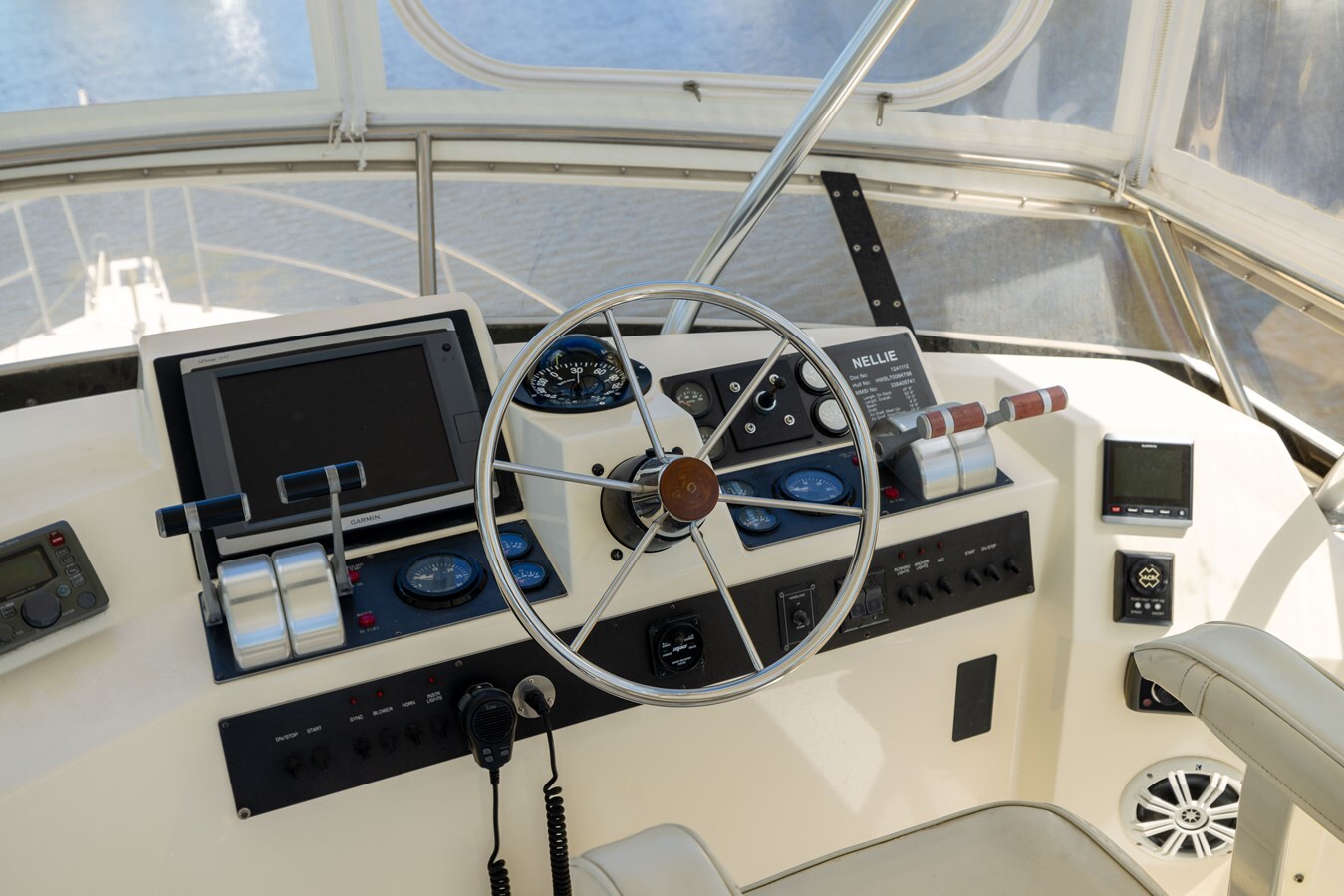 1998-sabreline-47-8e84c4