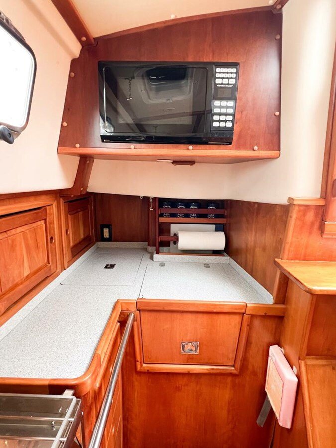 1998-saga-43-3-7db48f