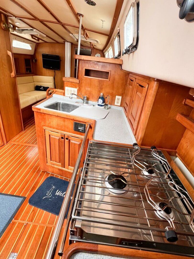 1998-saga-43-3-7db48f