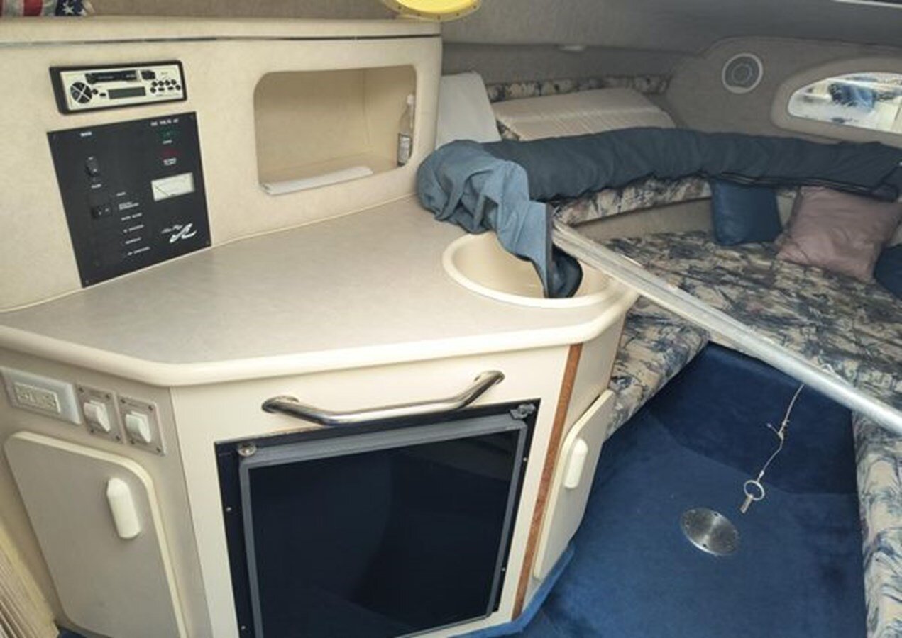 1998-sea-ray-24-af01f9