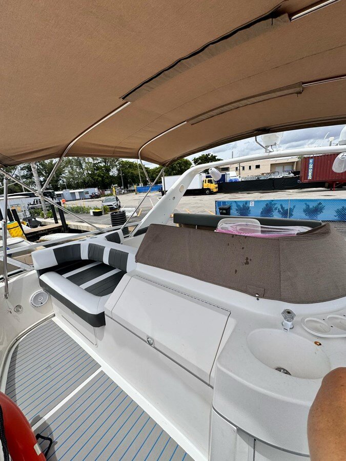 1998-sea-ray-44-d98b70