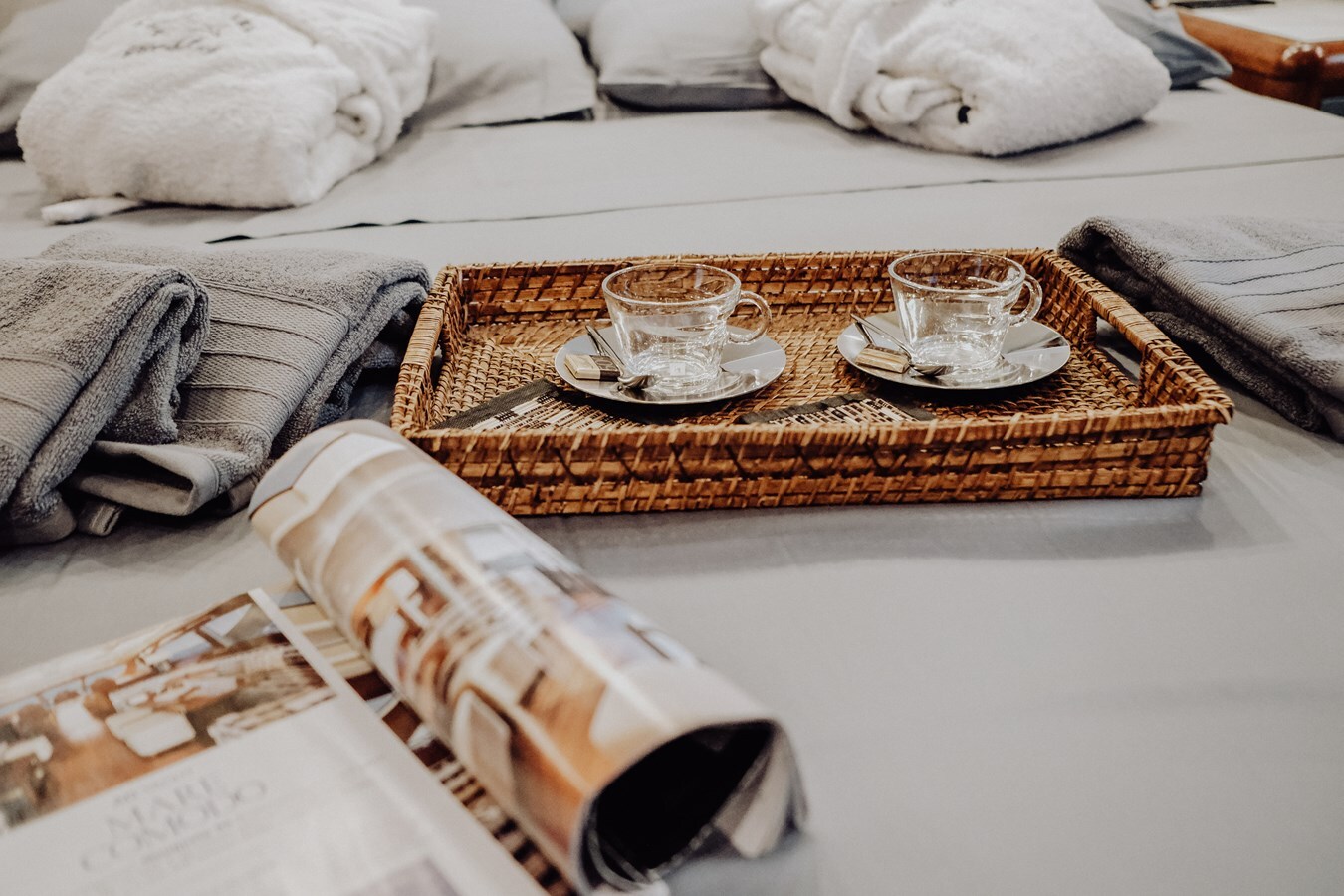 1998 VERSILCRAFT 82' 1