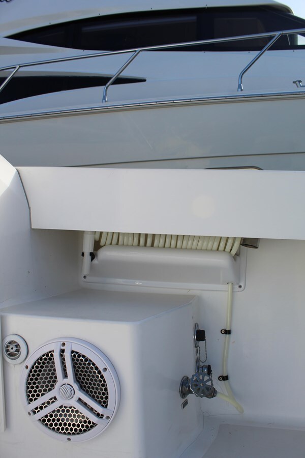 1998-viking-43-068536