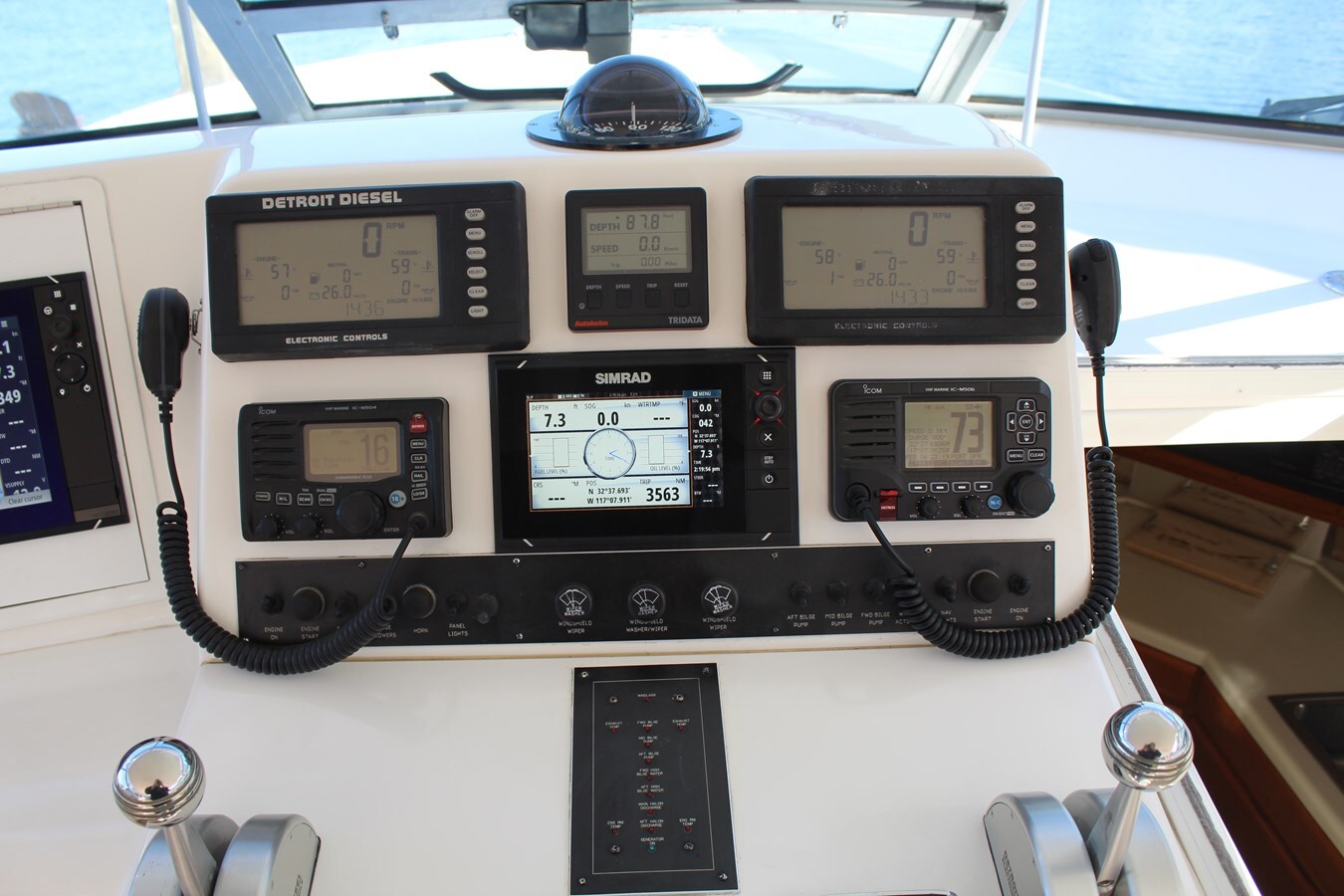 1998-viking-43-068536