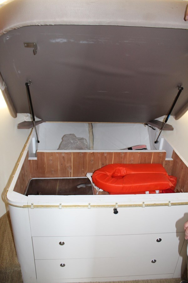 1998-viking-43-068536