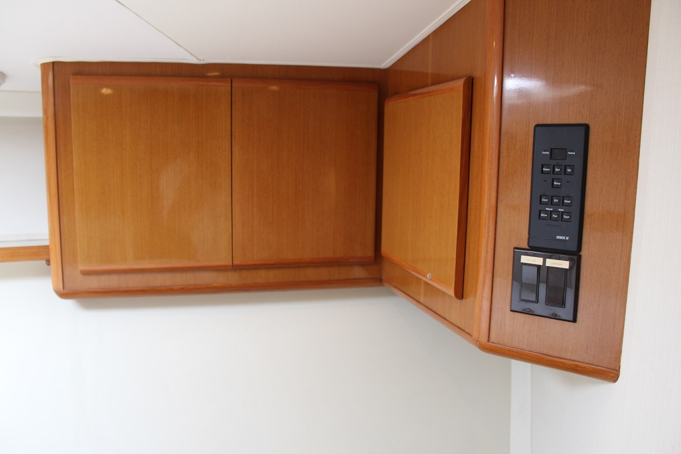 1998-viking-43-068536