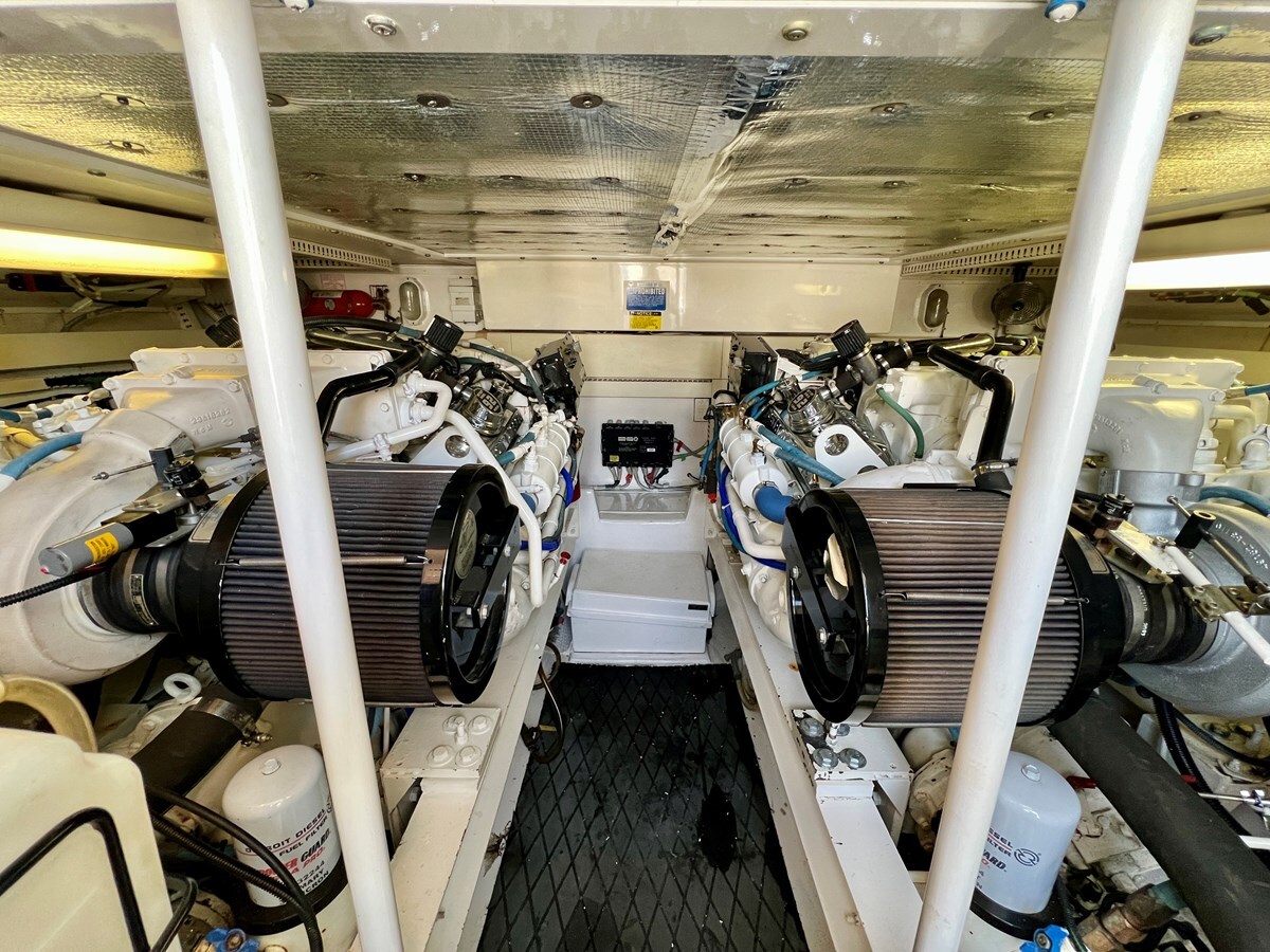 1998-viking-43-068536