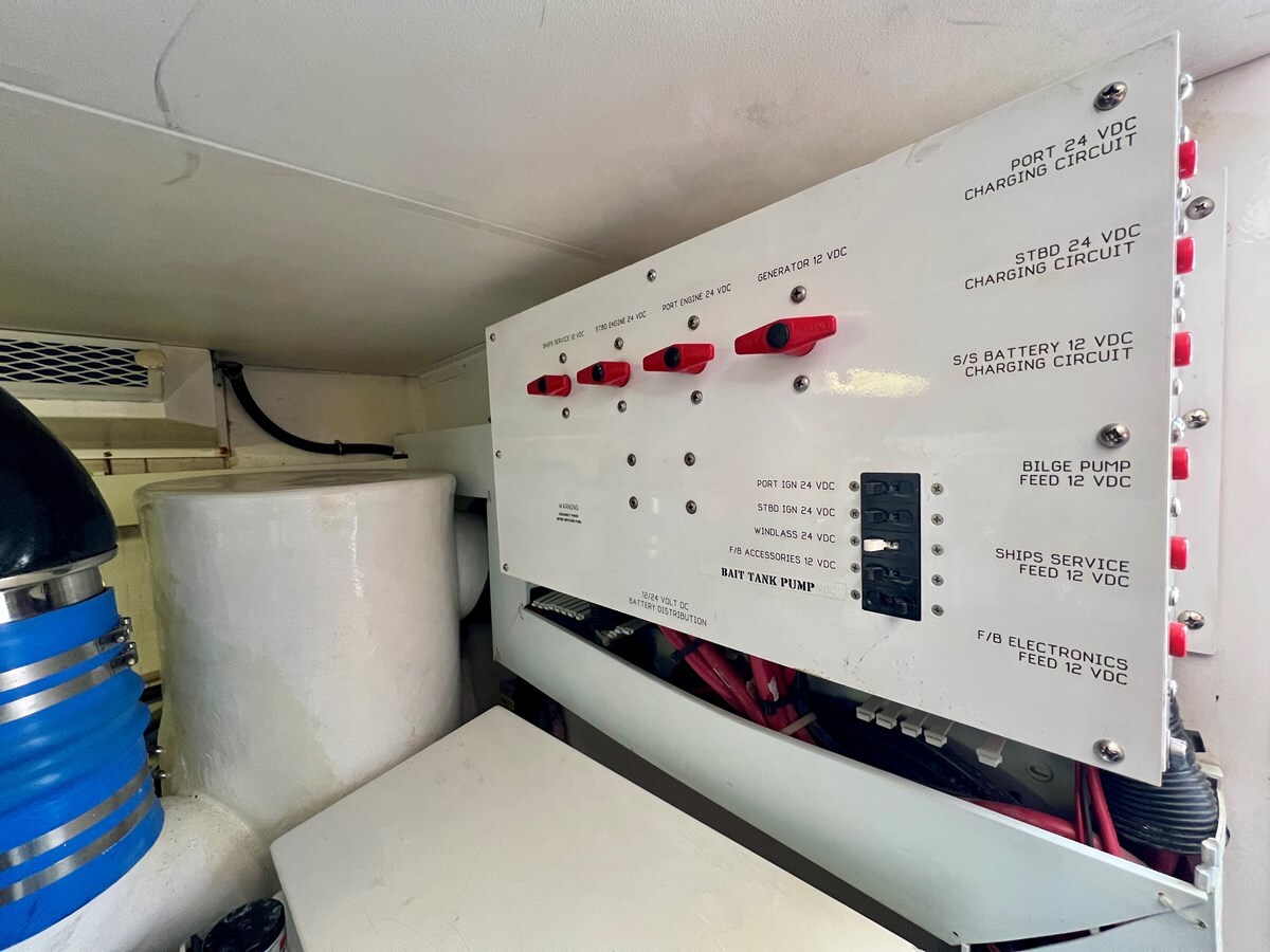 1998-viking-43-068536