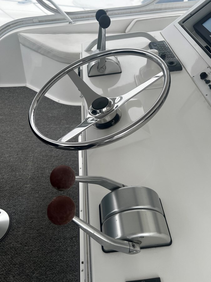 1998-viking-boats-58-832c36