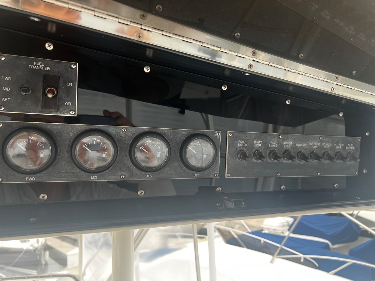 1998-viking-boats-58-832c36